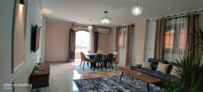 Bright Cozy Apt For Family Only